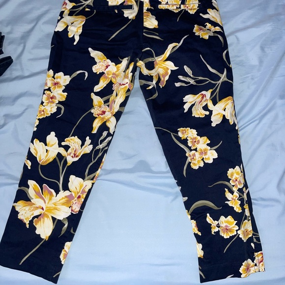 New York and Company-7th Avenue structured crop pant - Picture 3 of 4